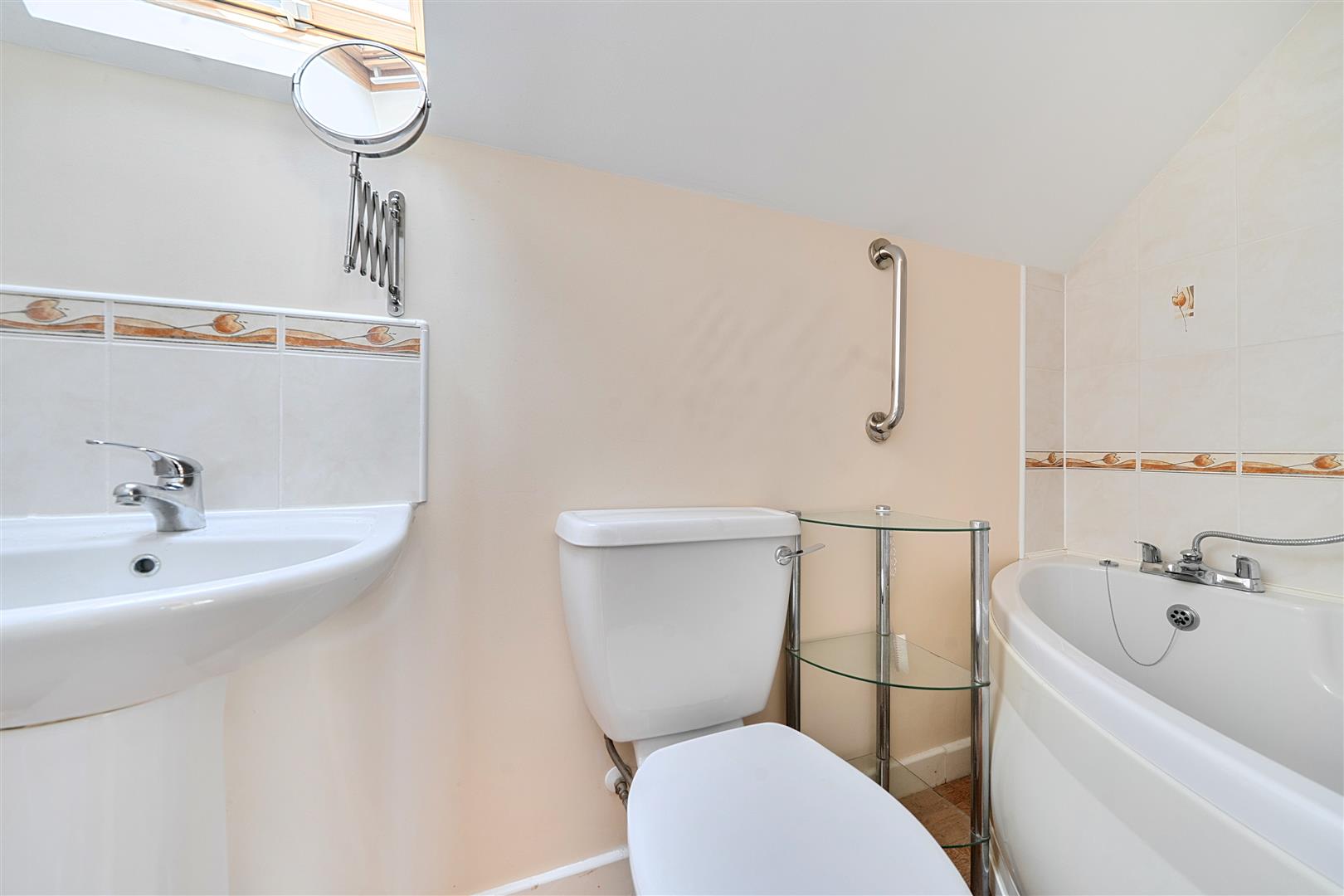 Burnside Cottage, Barons Mead, 